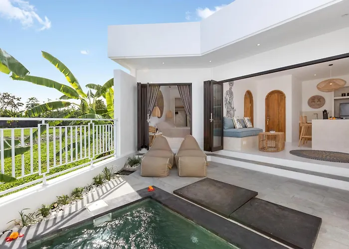 Villa Lyalya & Theo Seminyak