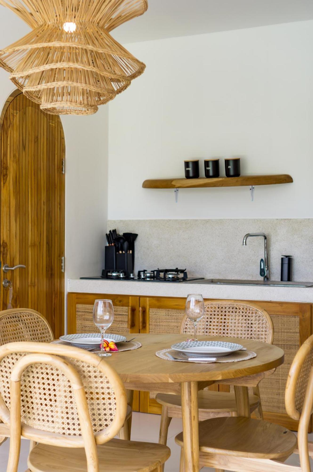Villa Lyalya & Theo Seminyak (Bali)